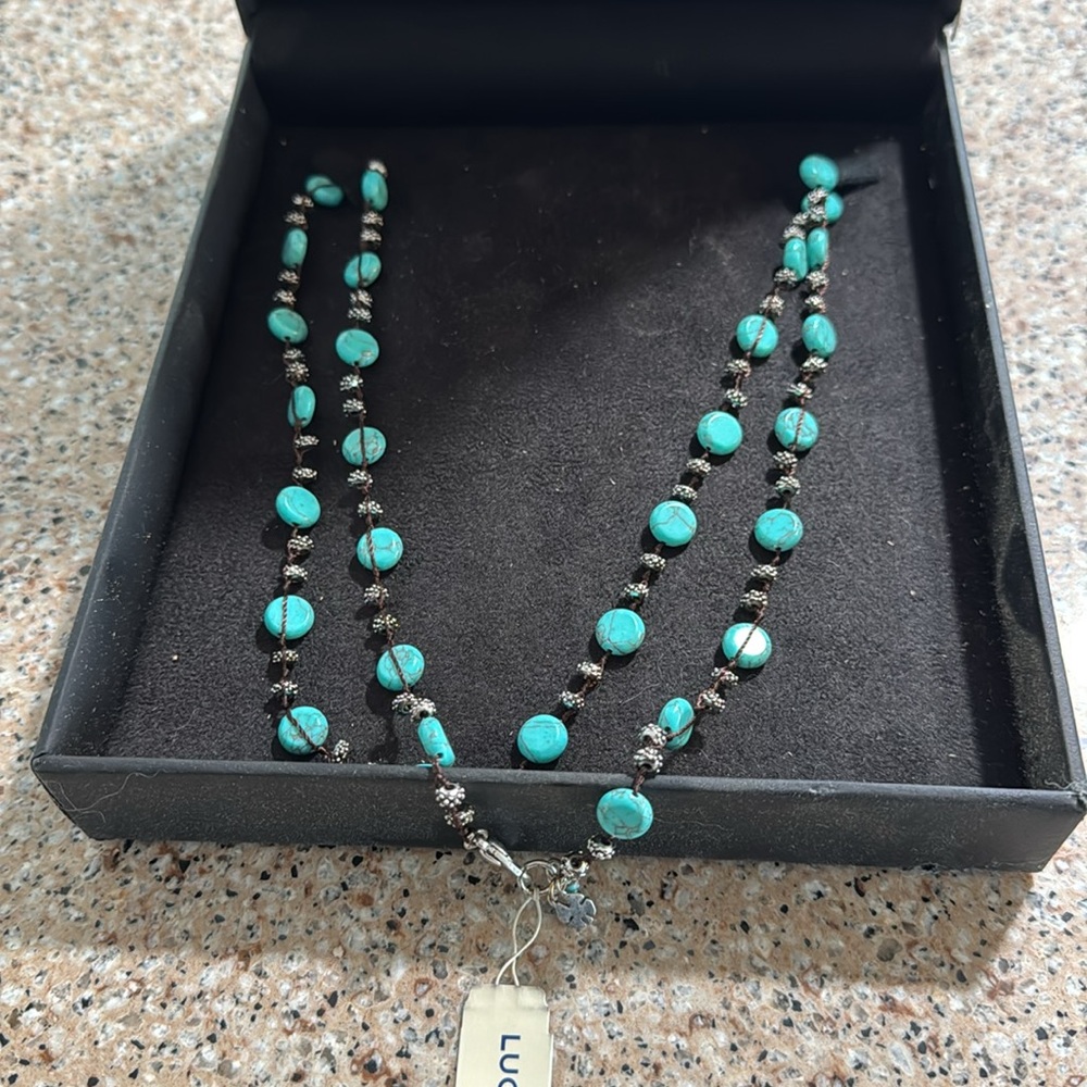 New turquoise necklace - Picture 3 of 3